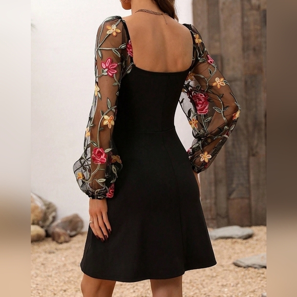 Black A-Line Holiday Casual Dress With Flower Sleeve - Picture 3 of 5